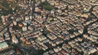 Türkiye 'nin deniz kıyısındaki şehir panoraması Alanya 4 bin