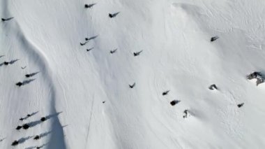 Kış manzara yüksek dağlarda