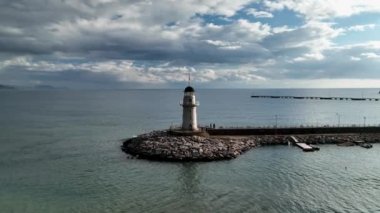 Deniz feneri liman