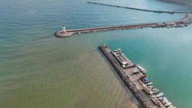 Deniz feneri liman
