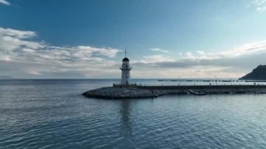 Deniz feneri liman