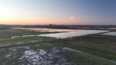 Çiftlik Arkaplanı Hava Görüntüsü 4K