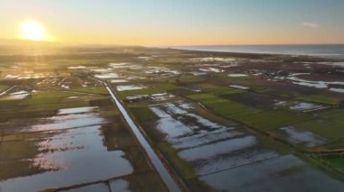 Çiftlik Arkaplanı Hava Görüntüsü 4K