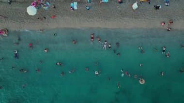 Denizin gök mavisi Türkiye Alanya