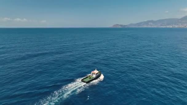 Remolcador Navega Puerto Vista Aérea Turquía Alanya — Vídeo de stock