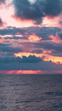 Cloudy sunset at sea