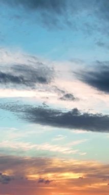 Dikey video hava görüntüleme hikayeleri