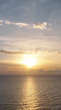 Dikey video hava görüntüleme hikayeleri