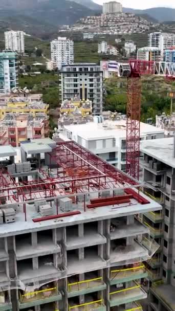 Arbete Byggarbetsplatser Fasadarbete Kakelfabrikat Betongtak — Stockvideo