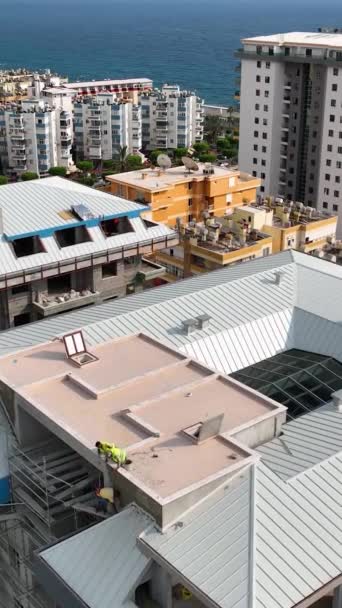 Work Construction Sites Facade Work Tiles Make Concrete Roof — Stock Video