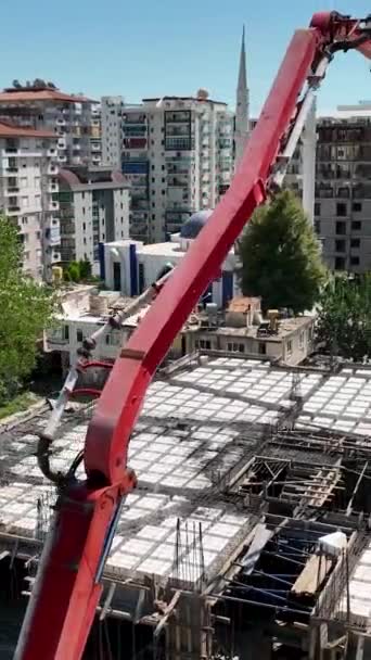 Práce Staveništích Fasádní Práce Výroba Dlaždic Betonová Střecha — Stock video