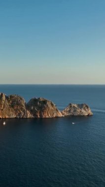 Dikey video yaz titreşimleri. Alanya Kalesi.