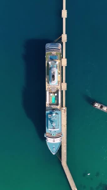 大きな船での休日 地中海のクルーズ — ストック動画