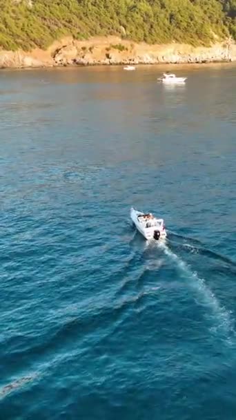 Imbarcazione Motore Blu Mare Concetto Marino Vista Aerea — Video Stock