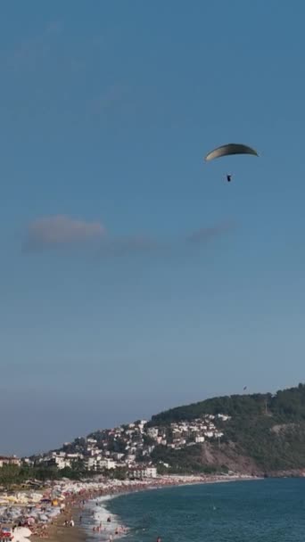 Paragliding Fly Sea — Stock Video