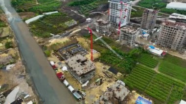 Konut binalarının hava manzaralı inşaatı