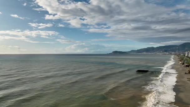 美丽的海滩上的空中风景4K令人敬畏的背景 — 图库视频影像