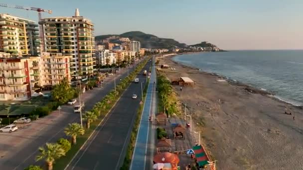 Showing Turkish Coastal Beach Front Water Park Summer Time Hot — Vídeos de Stock