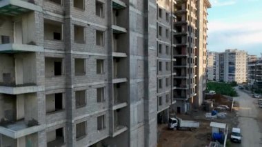 Yüksek kaliteli evler inşa ediliyor