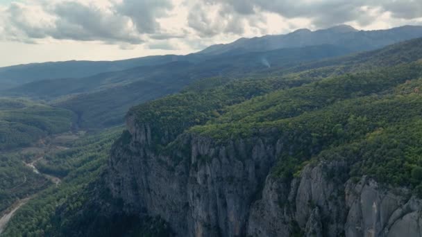 Дивовижна Природа Туреччини Каньйон Висоти Пташиного Польоту — стокове відео