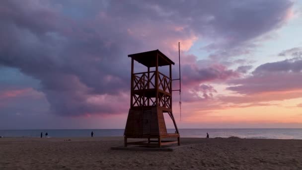 Rescue Tower Sea Great Background Pink Sunset — 图库视频影像