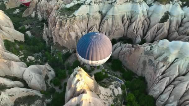 Drohne Fliegt Über Erstaunliche Felsformationen Fabelhafte Landschaft Kappadokien Ist Ein — Stockvideo