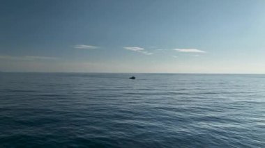 Ship mechanic sails to help another ship