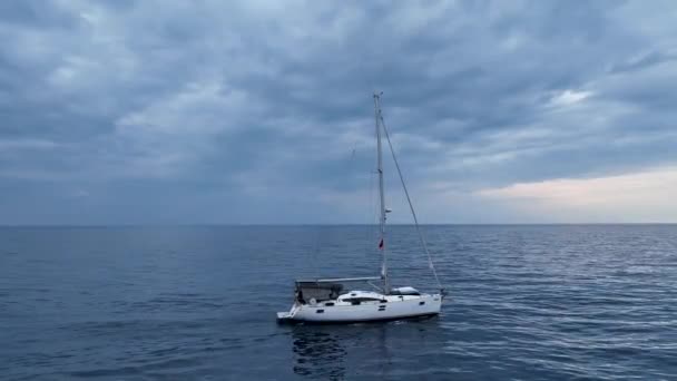 Sailing Yacht Tropical Lagoon Tropical Landscape — Vídeos de Stock