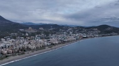 Akdeniz 'in güzel kentsel arkaplanı