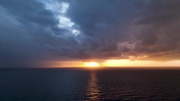 Romantický Barevný Západ Slunce Nad Mořem Pozadí Moře Zapadá Slunce — Stock video