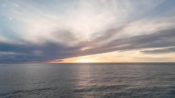 Letecký Výhled Moře Písečnou Pláž Při Západu Slunce Růžová Písečná — Stock video