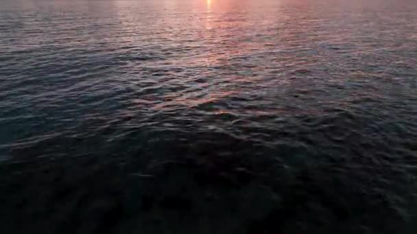 Krajobraz Letniego Zachodu Słońca Morskiego Turkusowe Morze Pomarańczowym Horyzoncie Śródziemnomorski — Wideo stockowe
