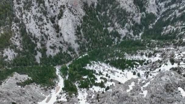 Mountain Rock Cliff Surface Κοντινό Πλάνο Ευρεία Γωνία Πυροβόλησε Drone — Αρχείο Βίντεο