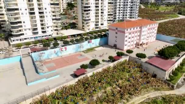 General View Turkish Secondary School Sunny Day Drone Moves Smoothly — Stock Video