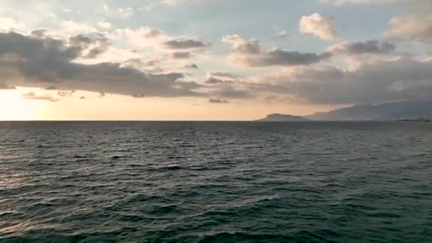 Avslöja Skönheten Kusten Som Vår Filmiska Drönare Filmer Fascinerande Havet — Stockvideo