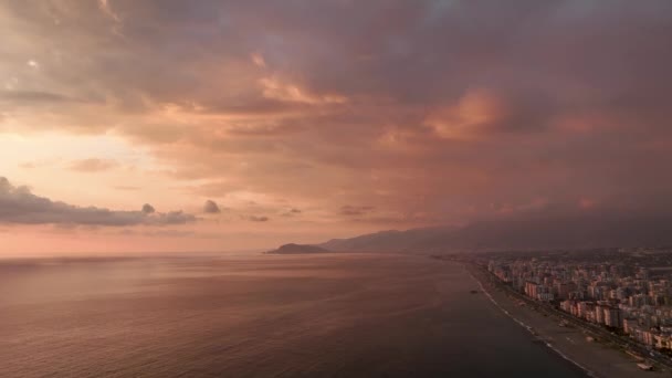 Embárcate Viaje Ensueño Atardecer Mientras Nuestro Dron Cinematográfico Filma Fantástica — Vídeo de stock