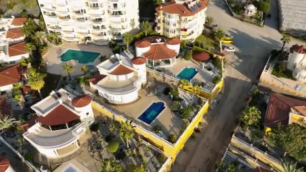 Discover Tranquil Haven Our Cinematic Drone Showcases Villa Complex Pool — Stock Video