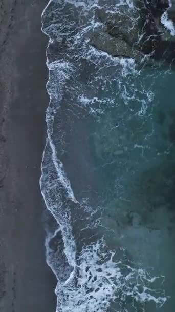 让自己沉浸在迷人的海景中 从鸟瞰的角度展现灿烂的美丽 — 图库视频影像