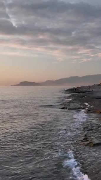 Uchwyć Pogodne Piękno Zachodu Słońca Nad Morzem Alanyi Jak Niebo — Wideo stockowe