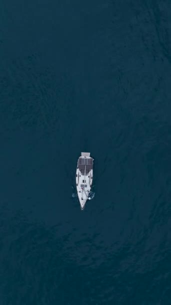 Testimoniare Ritorno Casa Yacht Cinematografico Come Una Barca Vela Bianca — Video Stock