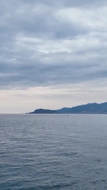 Benamkan Diri Anda Dalam Tekstur Laut Berkualitas Tinggi Dan Latar — Stok Video