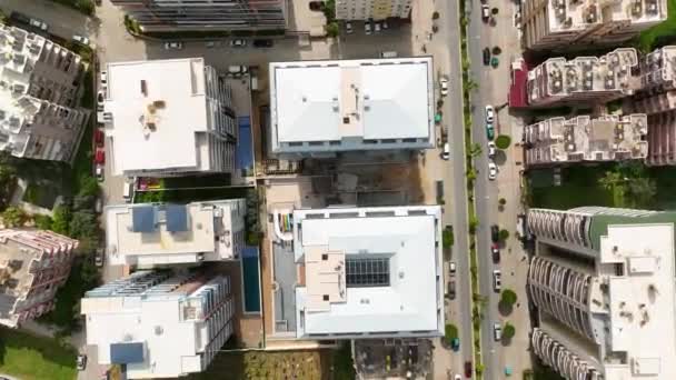 Behold Oceanfront Grandeur Drone Captures Aerial View Prestigious Residential Complex — Stock Video