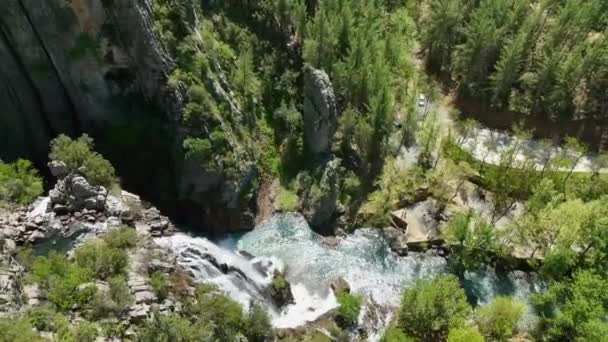 Osserva Cascata Cascata Dalla Vista Degli Occhi Dei Droni Catturando — Video Stock