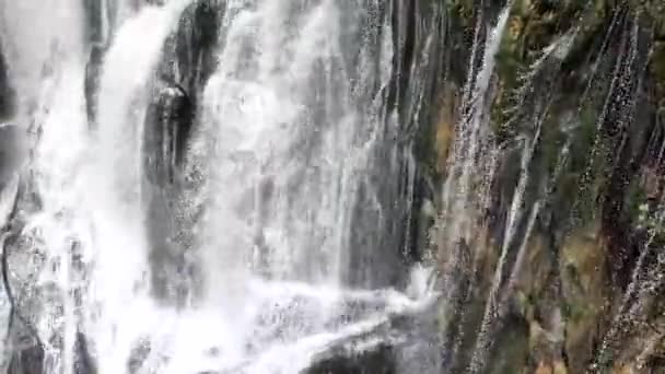 Ervaar Opwindende Schoonheid Van Een Luchtgevecht Met Epische Waterval Antalya — Stockvideo