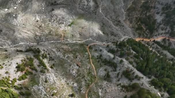 Ощутите Завораживающее Очарование Облачных Высот Южных Турецких Вершинах Ранней Весной — стоковое видео