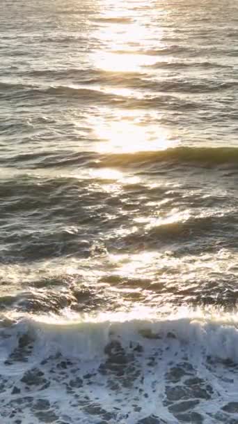 Fırtınalı Denizleri Hayret Verici Bir Havadan Keşfedin Ham Güzelliği Dramatik — Stok video