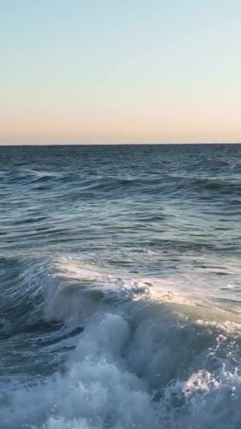 Tauchen Sie Ein Die Faszinierende Schönheit Eines Meeressturms Zeitlupe Mit — Stockvideo