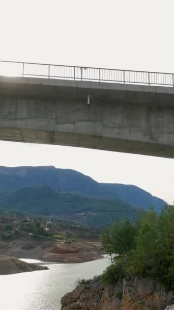 Esplora Maestosità Bacino Montano Ricche Coste Rocciose Fertili Terreni Agricoli — Video Stock