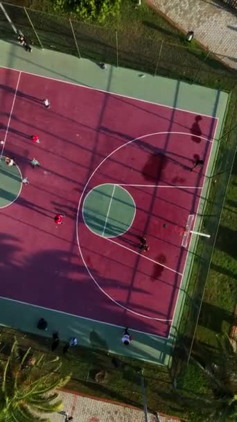 Захоплюйся Кінематографічною Красою Благоговійного Вигляду Баскетболу Узбережжі Аланї Туреччина — стокове відео