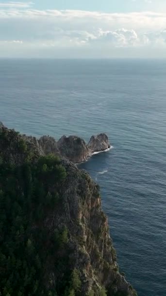 Deléitese Captura Magnificencia Fortaleza Mediterránea Alanya Turquía Desde Una Perspectiva — Vídeo de stock
